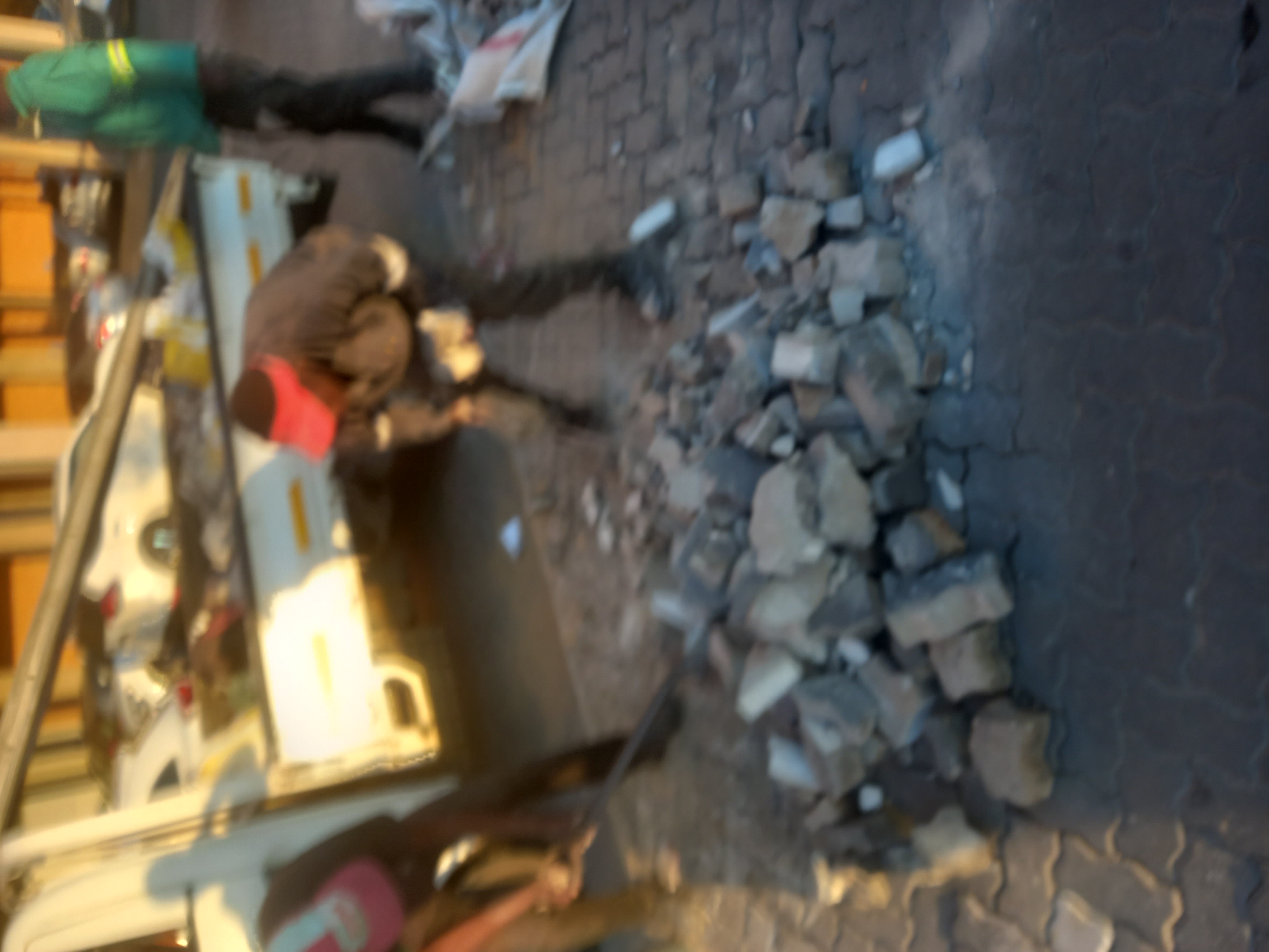 1230706b-80f9-492e-b197-8cf6f5e363c2-1_all_902